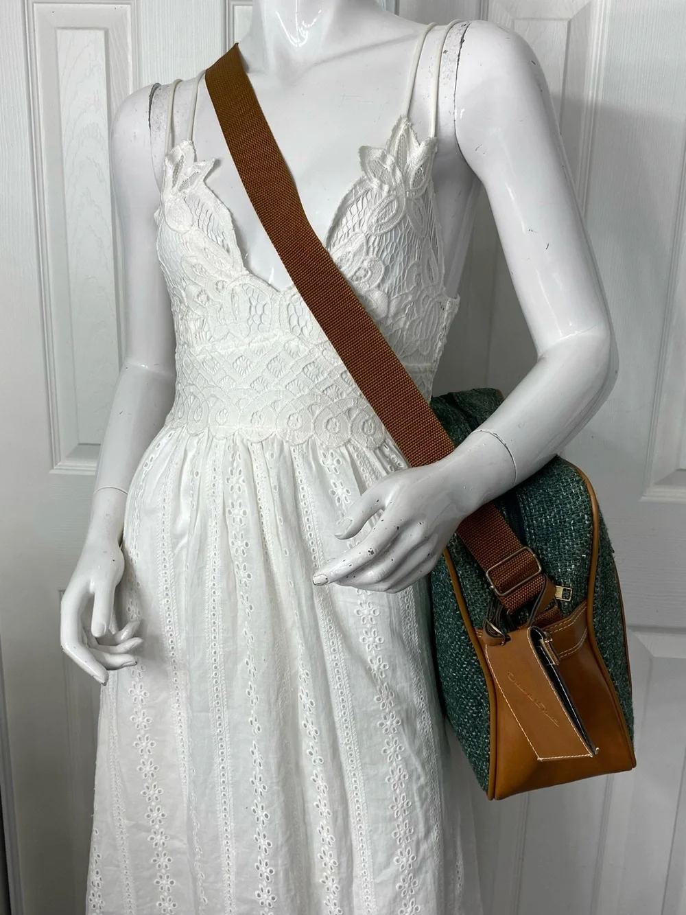Oscar de la Renta Green Tweed Messenger with Tan Trim and Gold Hardware